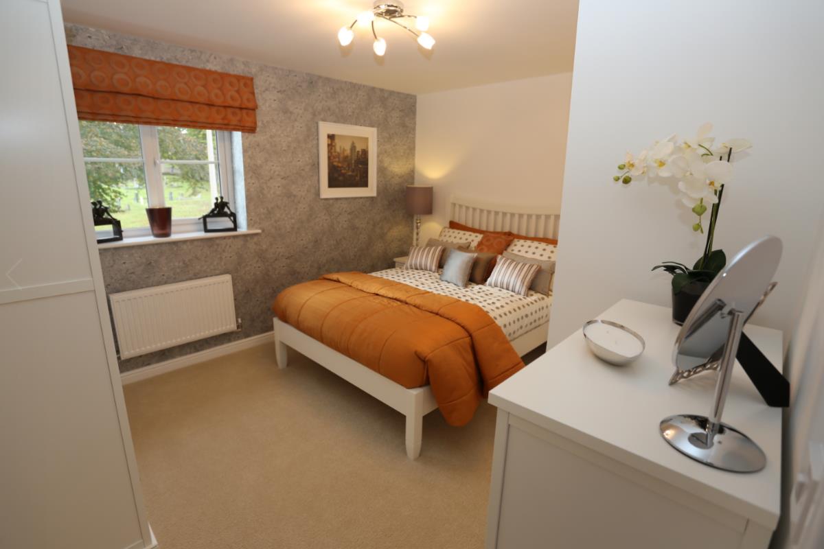 2 Bedroom House To Rent image 7